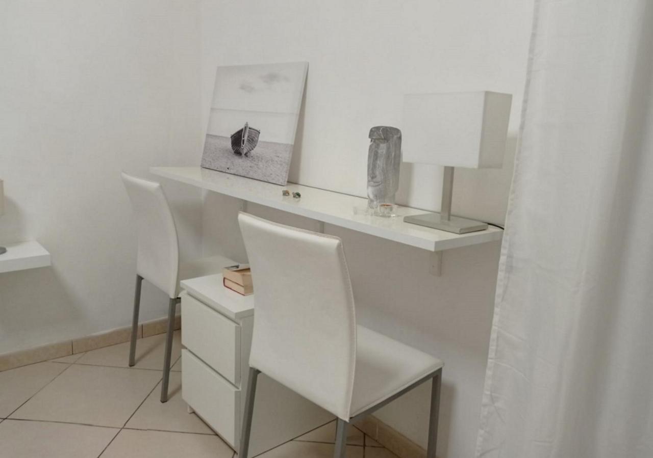 Cgh Roma Exclusive Apartment ภายนอก รูปภาพ